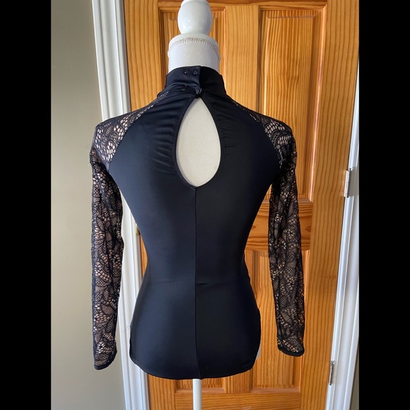 4 Leotards and 2 Tights and 2 skirts bundle - Picture 11 of 16